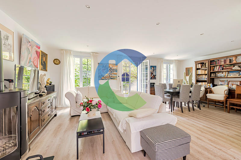 Maison - 125 m² - 6 pièces