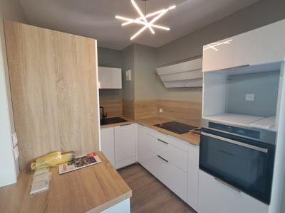 Appartement - 80 m² - 3 pièces