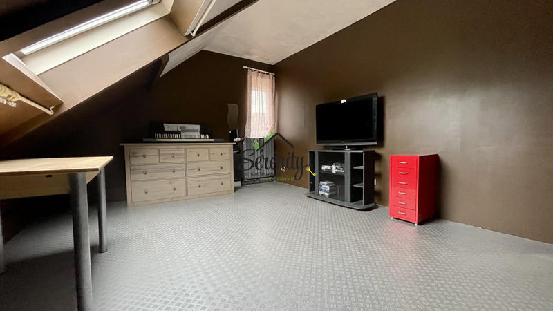 Maison - 169 m² - 8 pièces