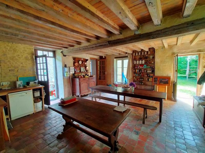 Propriété - 219 m² - 8 pièces