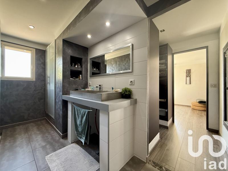 Maison - 143 m² - 4 pièces