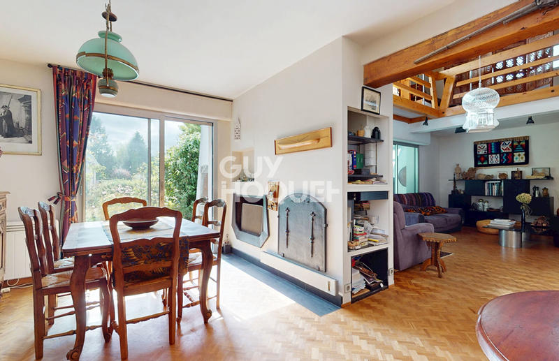 Maison - 162 m² - 6 pièces