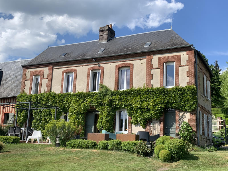 Maison - 170 m² - 6 pièces