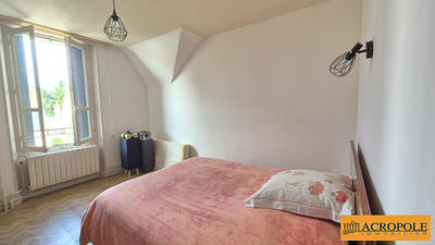 Maison - 150 m² - 5 pièces