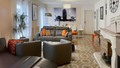 Maison - 183 m² - 6 pièces