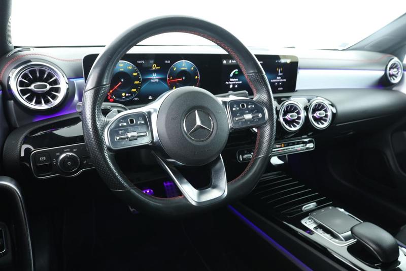 Mercedes Cla Shooting Brake 200 d Amg Line 8g-Dct 150 ch