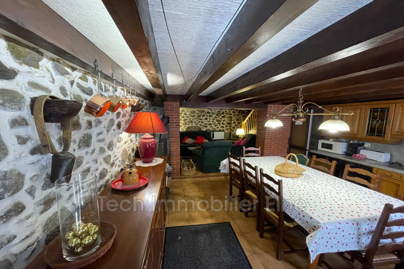 Maison de village - 80 m² - 5 pièces