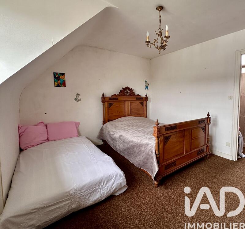 Maison - 165 m² - 7 pièces