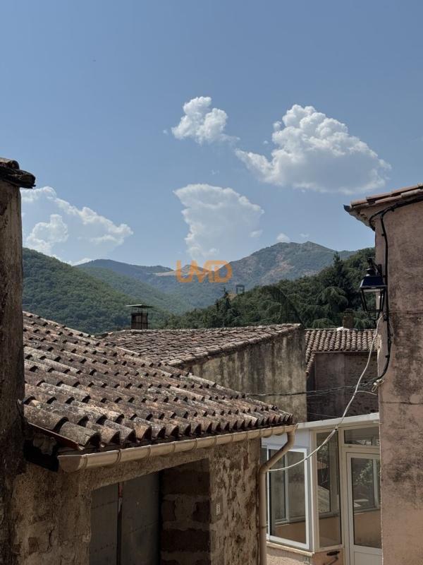 Maison de village - 89 m² - 4 pièces