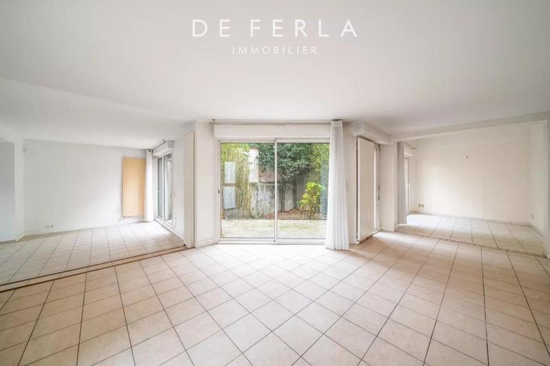 Maison - 163 m² - 7 pièces