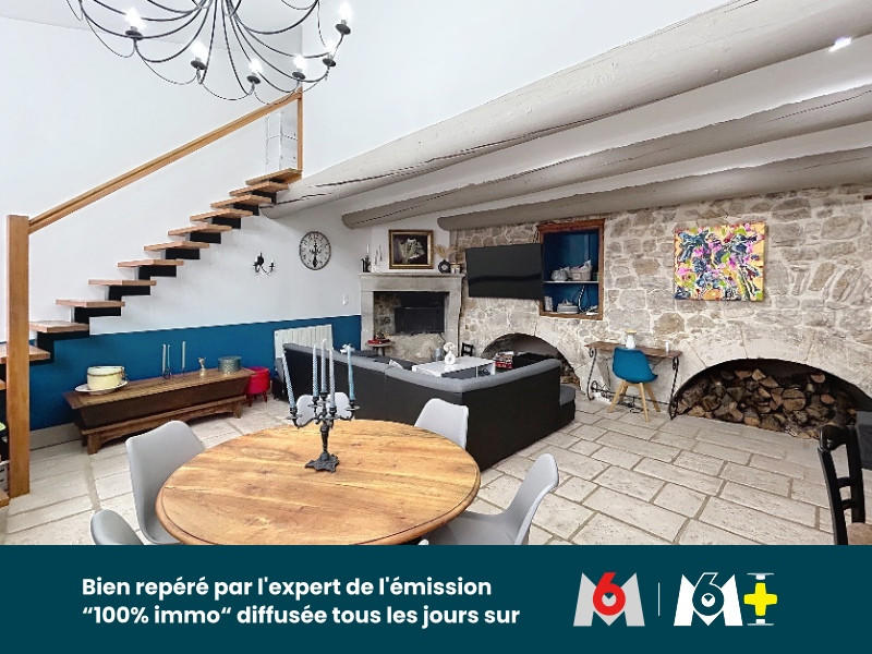 Maison - 284 m² - 10 pièces