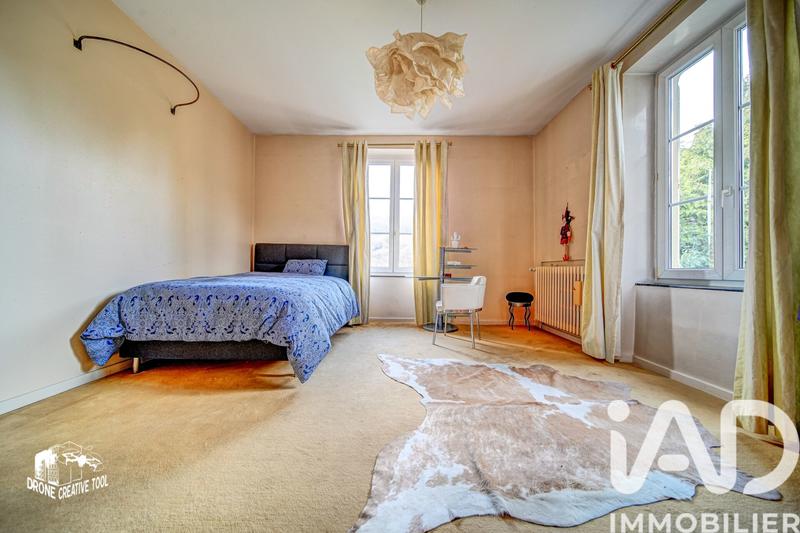 Maison de ville - 259 m² - 7 pièces