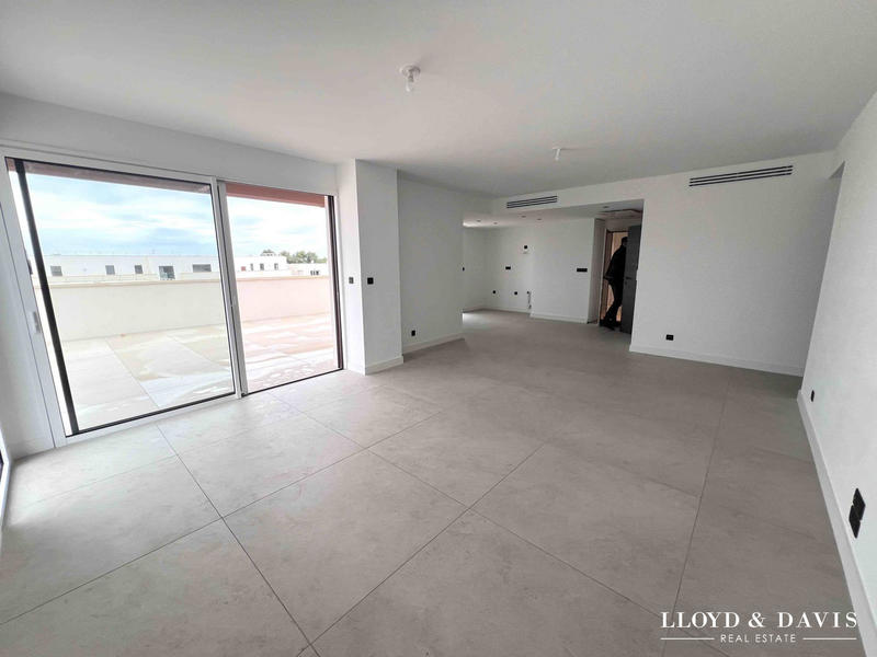 Appartement - 120 m² - 4 pièces