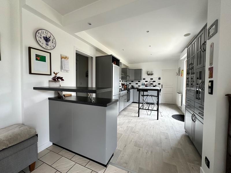 Maison - 120 m² - 6 pièces