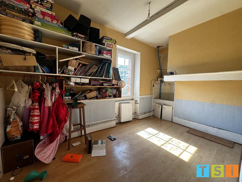 Maison - 191 m² - 12 pièces