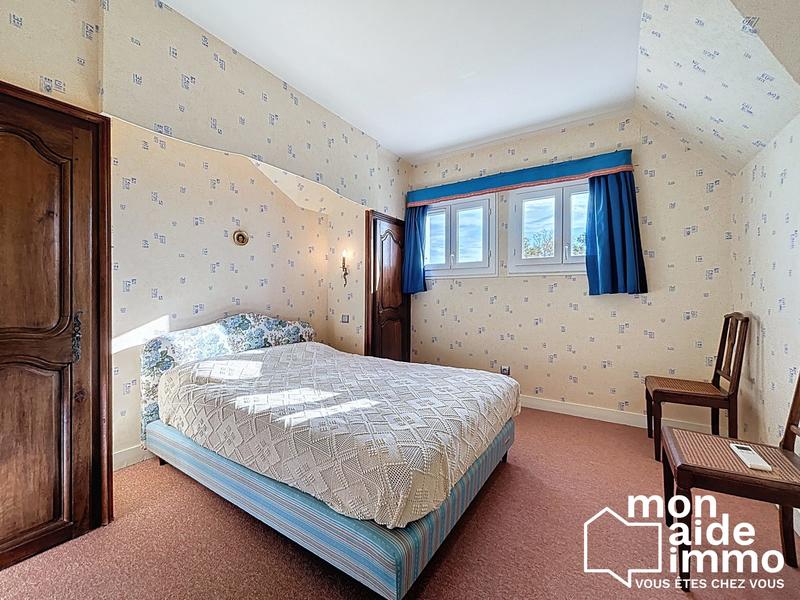 Maison - 160 m² - 6 pièces