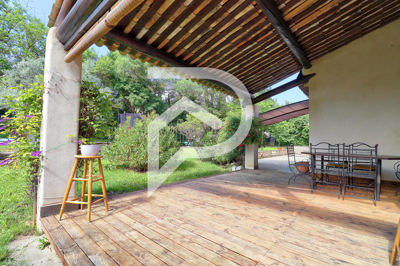 Villa - 173 m² - 6 pièces