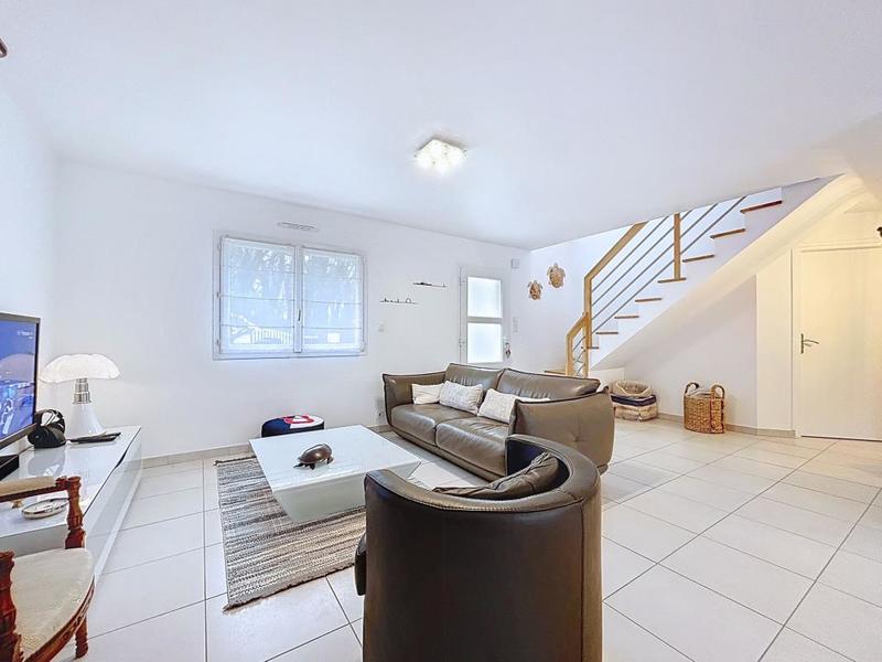 Maison - 105 m² - 4 pièces