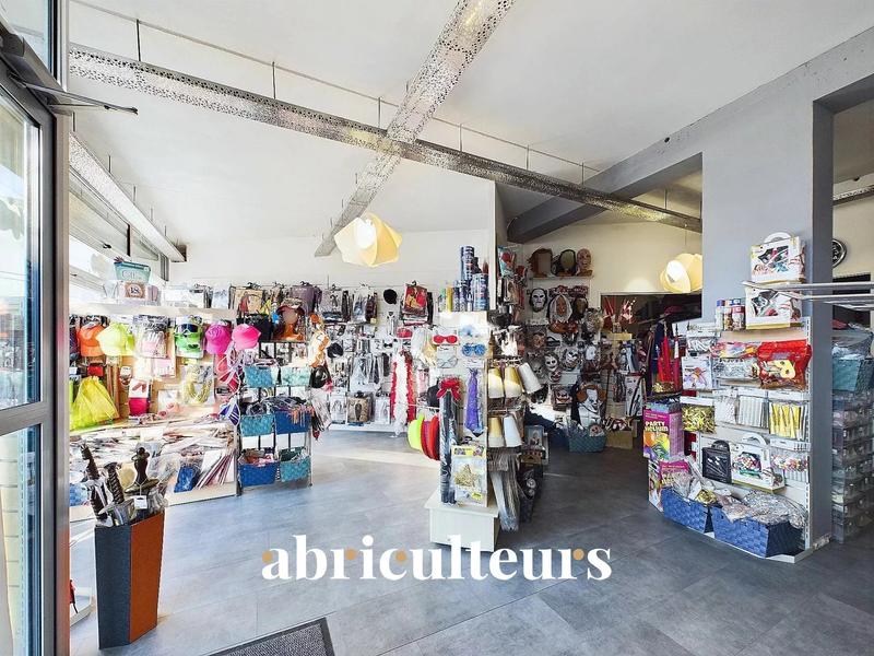 Fonds de commerce - 108 m²