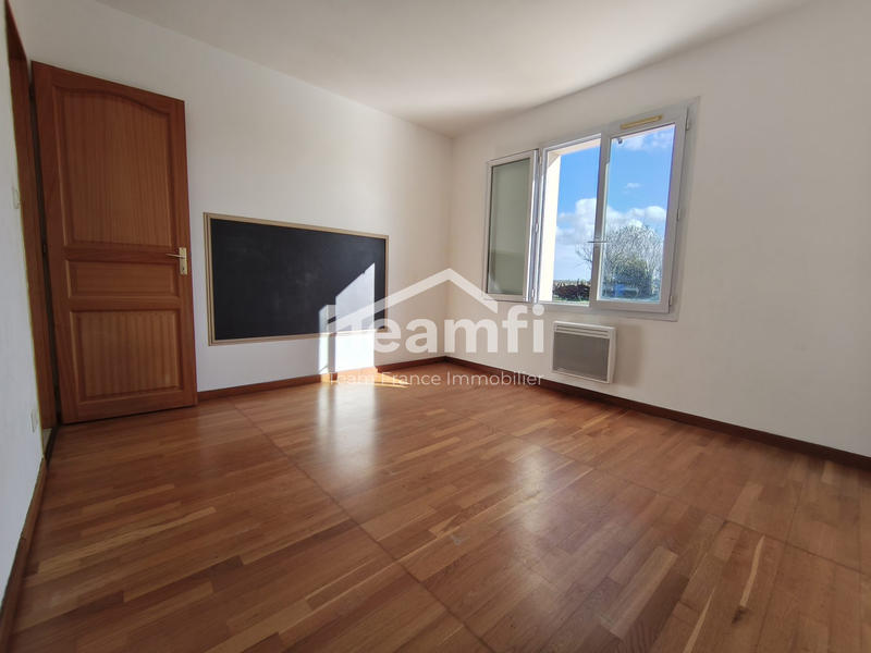 Maison - 139 m² - 5 pièces