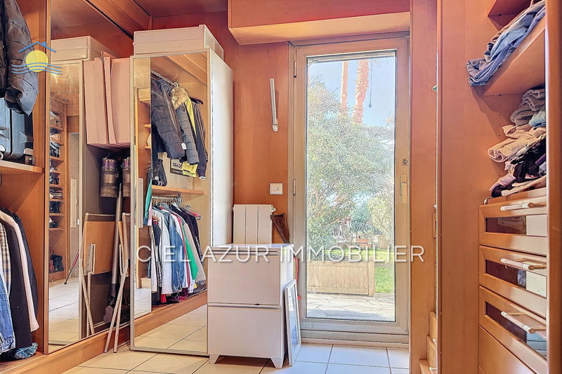 Appartement - 150 m² - 5 pièces