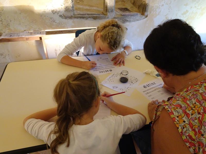 Atelier en famille : calligraphie