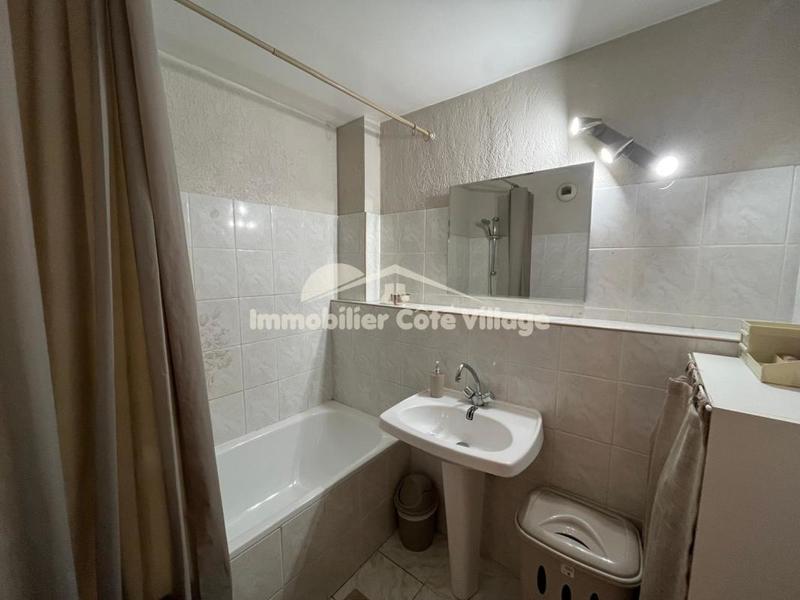 Maison jumelée - 105 m² - 5 pièces