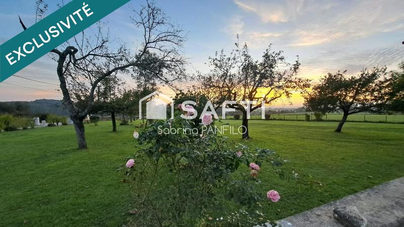 Maison - 200 m² - 9 pièces