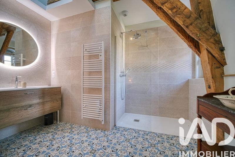 Appartement - 168 m² - 6 pièces