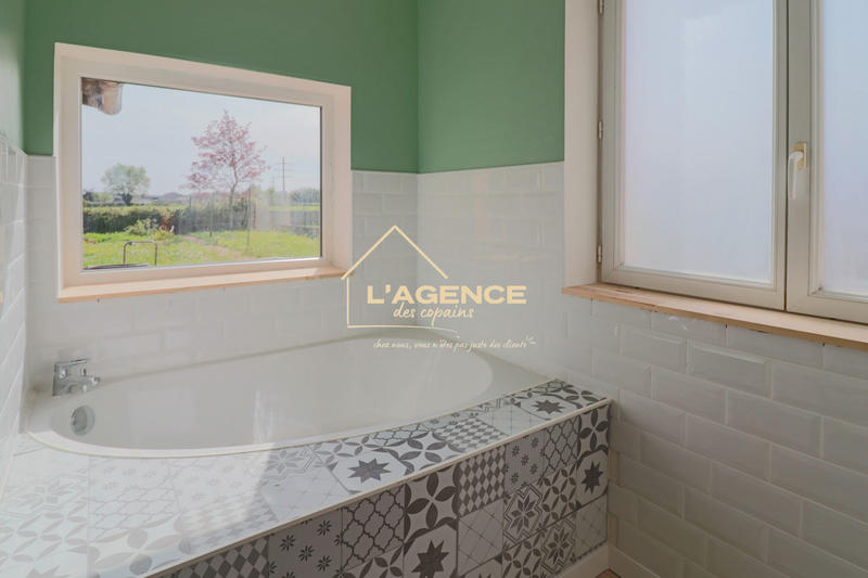 Maison - 90 m² - 3 pièces