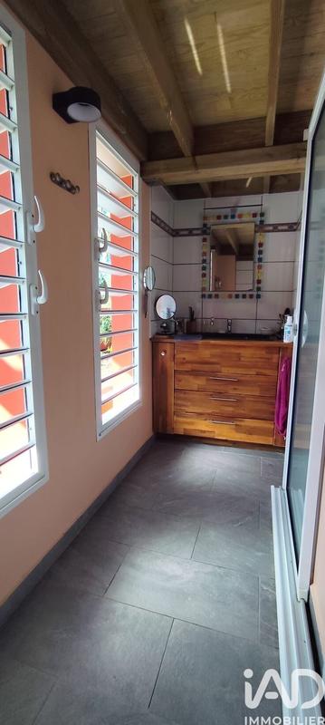 Maison - 64 m² - 3 pièces