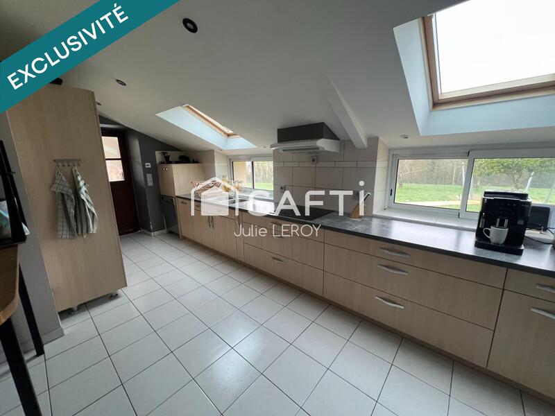 Maison - 102 m² - 5 pièces