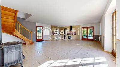 Maison - 130 m² - 5 pièces