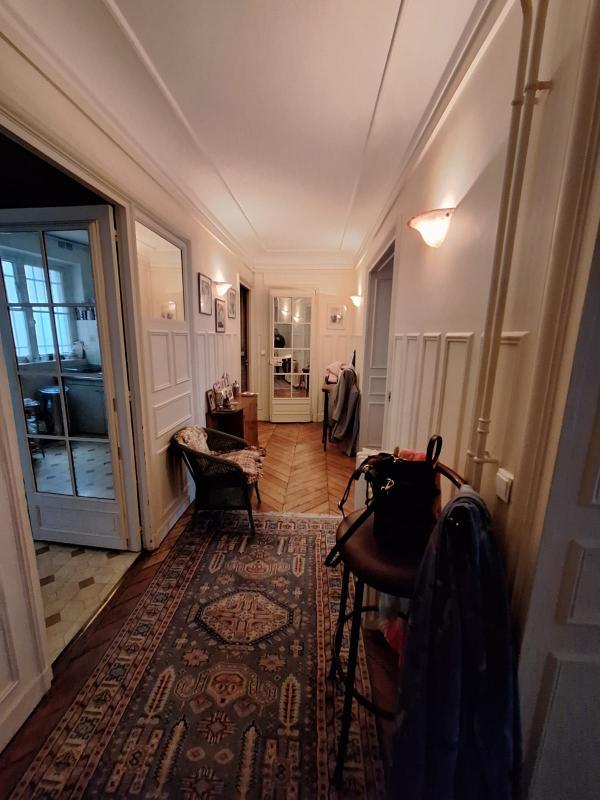 Appartement bourgeois - 128 m² - 5 pièces