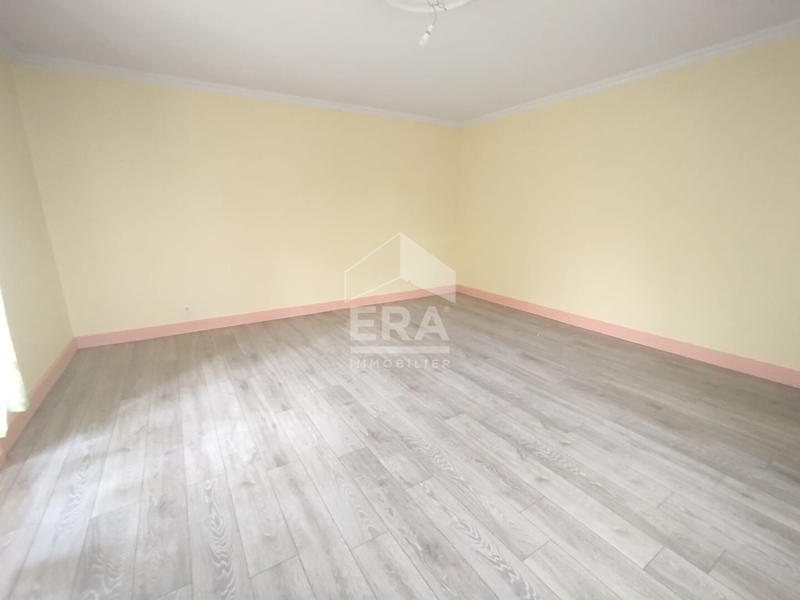 Local commercial - 1 815 m²