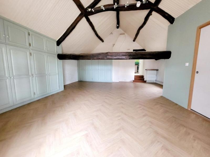 Demeure - 293 m² - 5 pièces