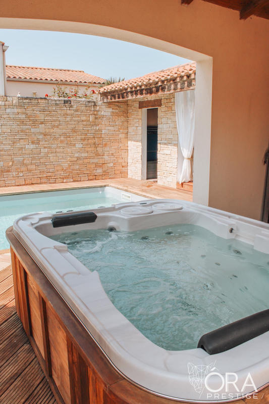 Maison traditionnelle - 187 m² - 5 pièces