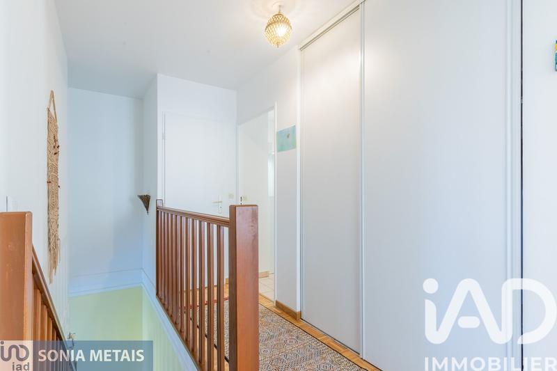 Maison - 95 m² - 5 pièces