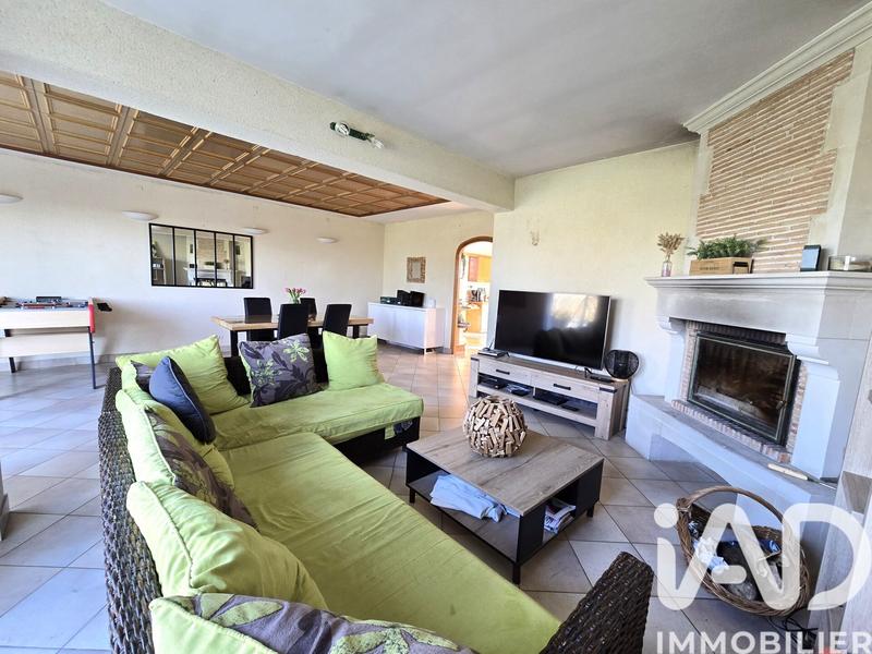 Maison - 161 m² - 6 pièces