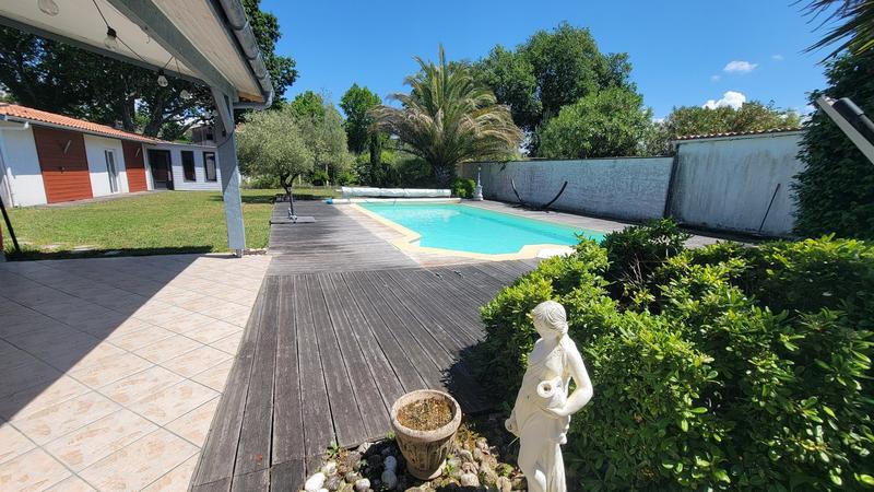 Maison contemporaine - 157 m² - 6 pièces