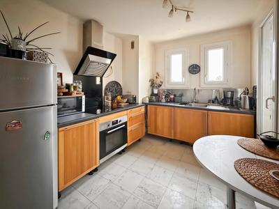 Appartement - 69 m² - 4 pièces