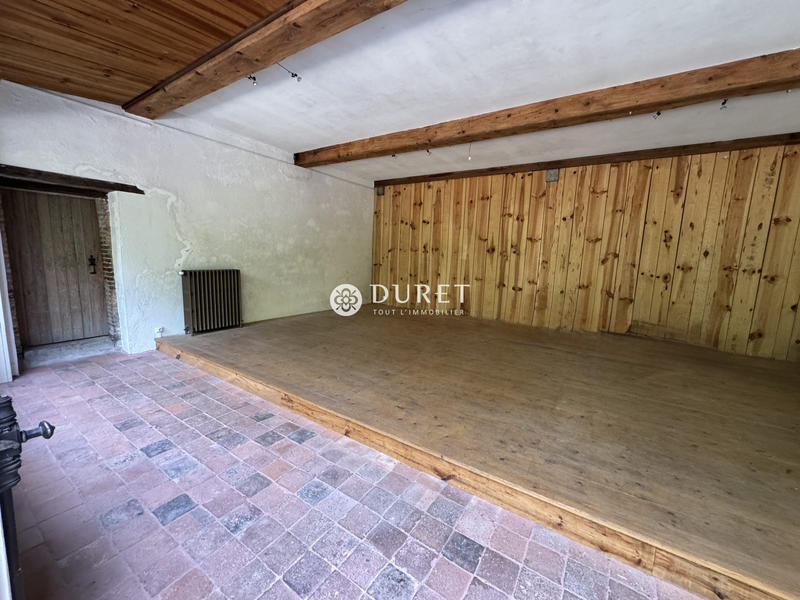 Local d'activités - 64 m²