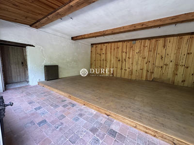 Local d'activités - 64 m²