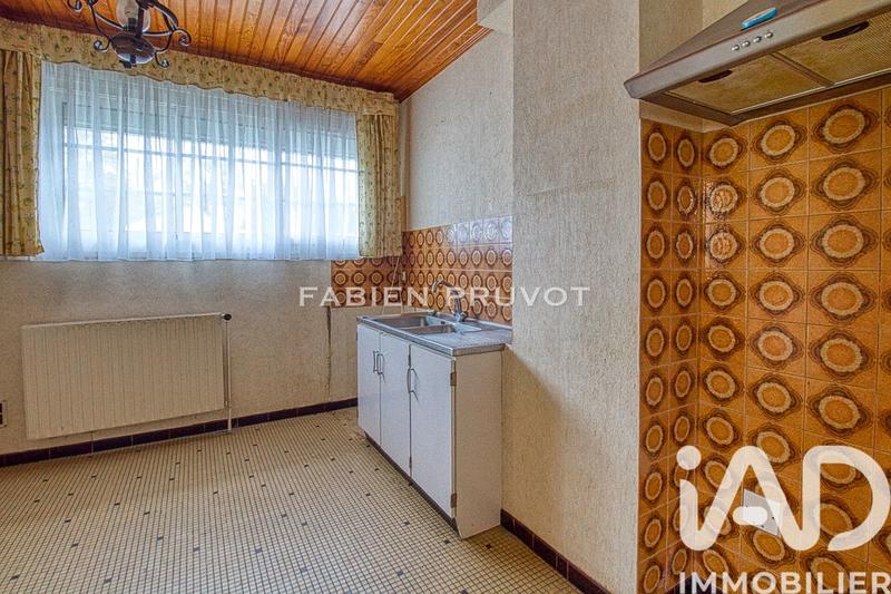 Maison - 92 m² - 5 pièces