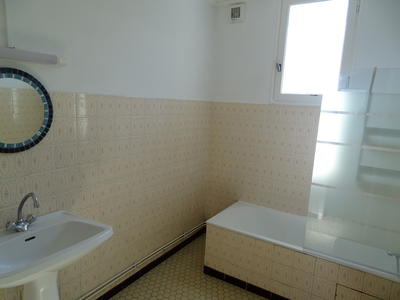 Maison - 98 m² - 5 pièces