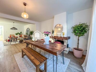 Maison - 111 m² - 4 pièces