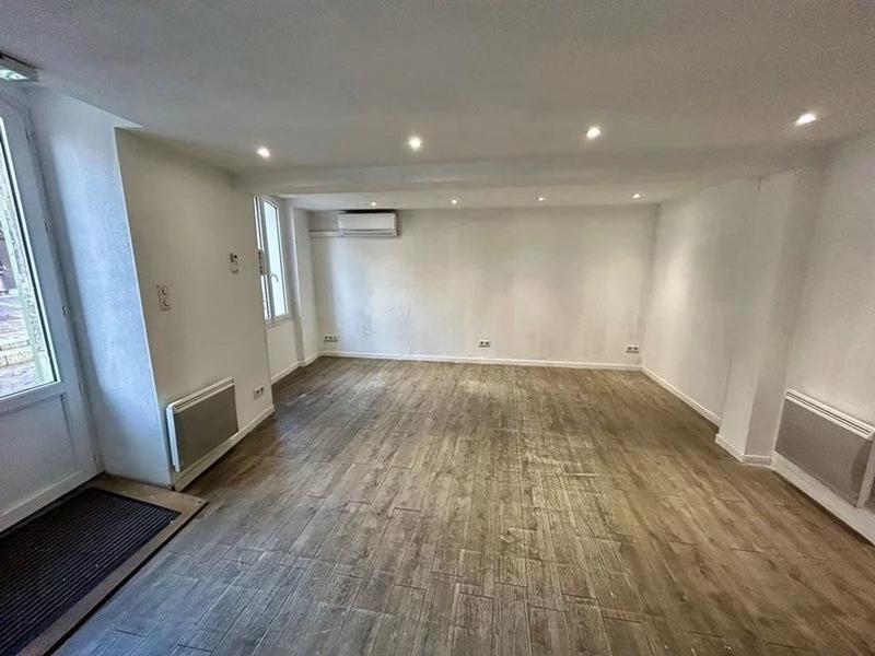 Local commercial - 21 m² - 1 pièce