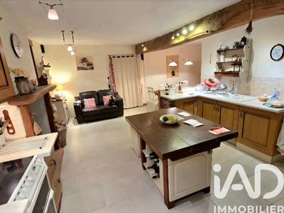 Maison - 96 m² - 5 pièces