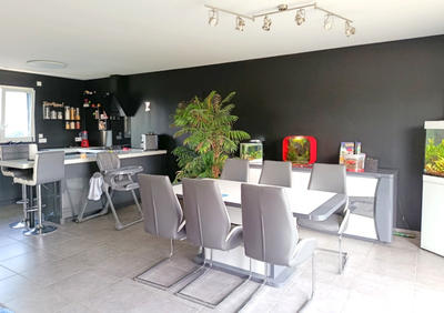 Maison - 77 m² - 4 pièces