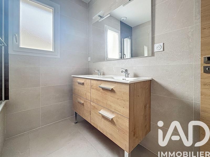 Maison - 105 m² - 4 pièces